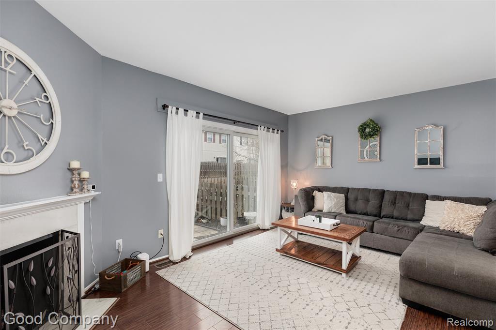 42146 Farragut Court, Northville, MI 48167 — Photo 13