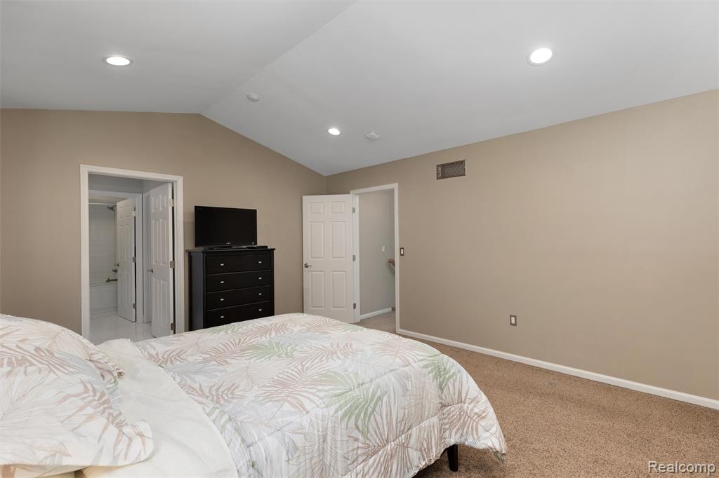 2027 Preserve Circle E, Canton, MI 48188 — Photo 20