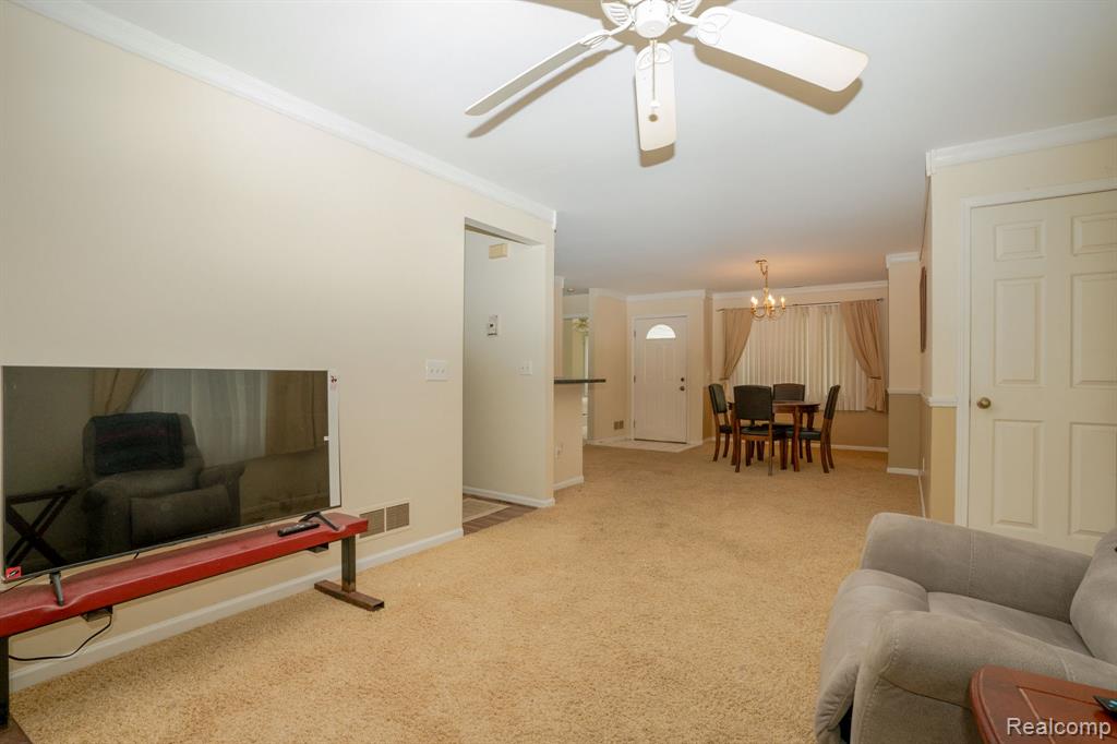 62 Rosebud Lane, Mount Clemens, MI 48043 — Photo 7