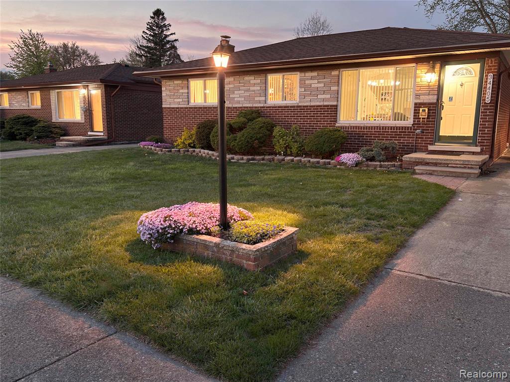 34405 Little Mack Avenue, Clinton Twp, MI 48035 — Photo 2
