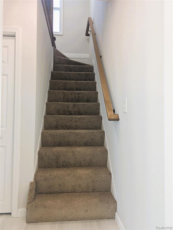 8244 Hupp Avenue, Warren, MI 48089 — Photo 12
