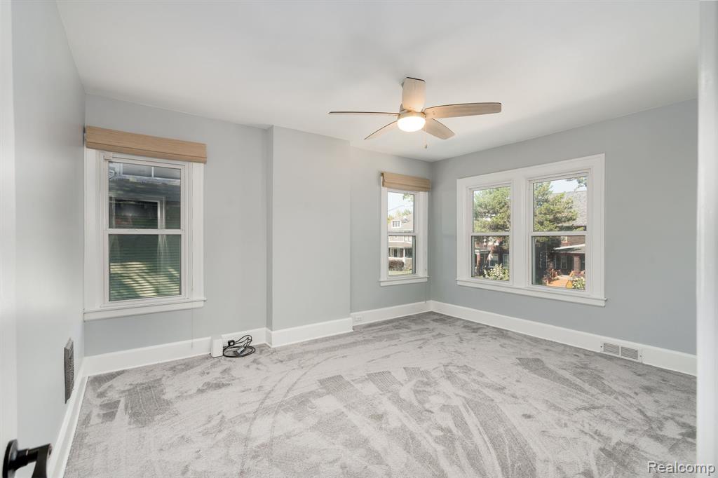 701 Pingree Street, Detroit, MI 48202 — Photo 21