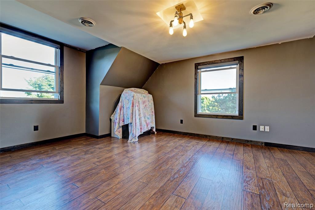 2290 Silver Fox Run, Holly, MI 48442 — Photo 37