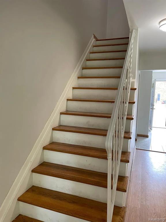 471 Fox Hills Drive N, Bloomfield Hills, MI 48304 — Photo 8