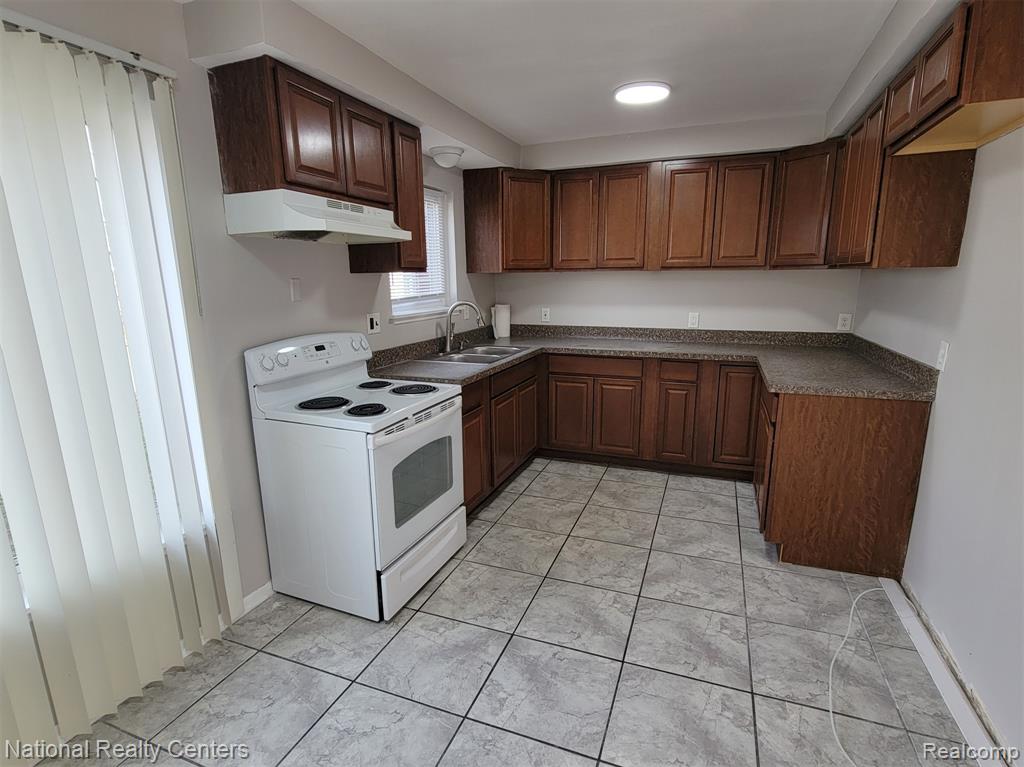 4661 Reader Drive, Warren, MI 48092 — Photo 4
