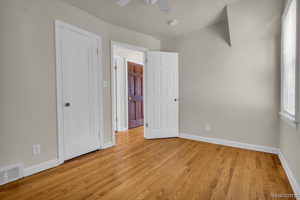 5164 Hereford Street, Detroit, MI 48224 — Photo 20