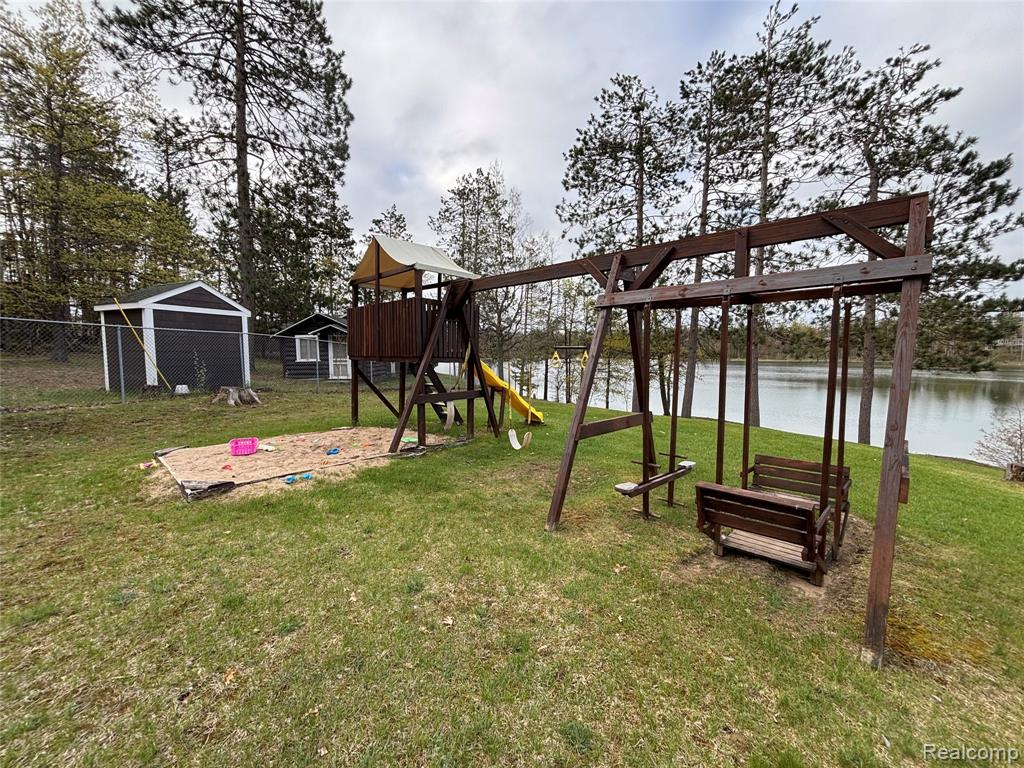 3356 Havenwood Drive, Lewiston, MI 49756 — Photo 48