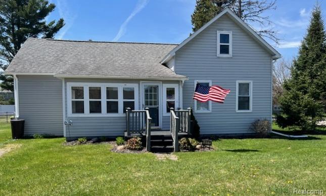 417 Locke Street, East Tawas, MI 48730 — front exterior