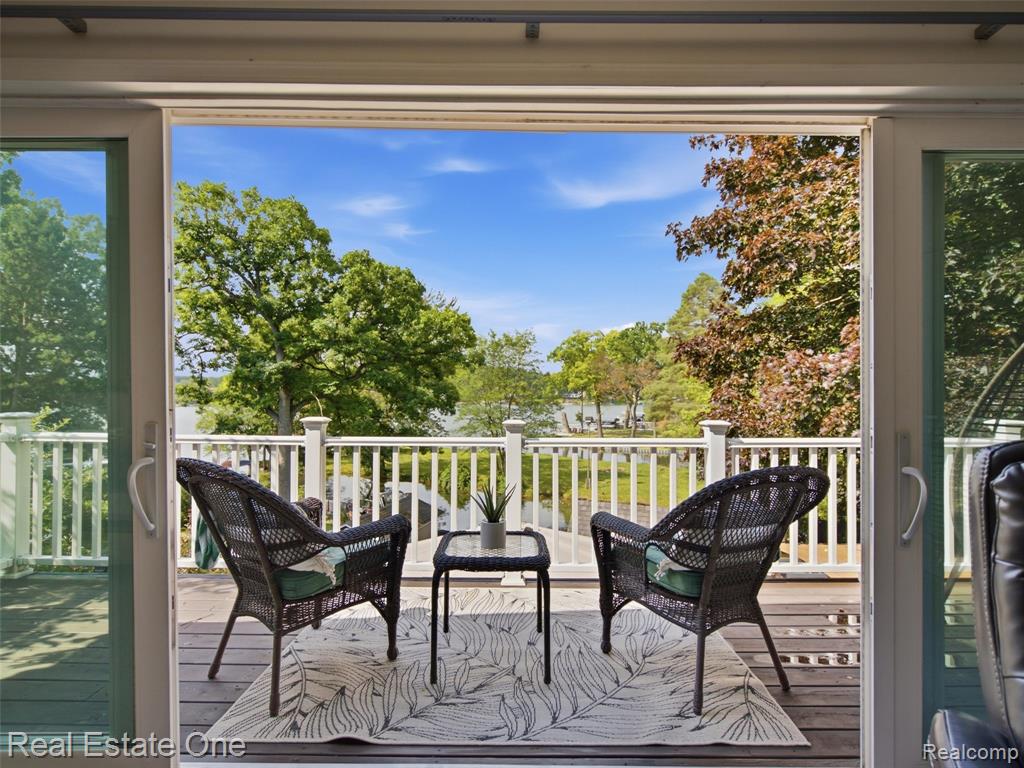 4011 Lotus Drive, Waterford, MI 48329 — Photo 44