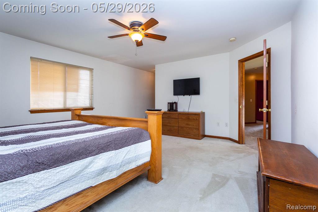 24227 Brentwood Drive, Trenton, MI 48183 — Photo 18