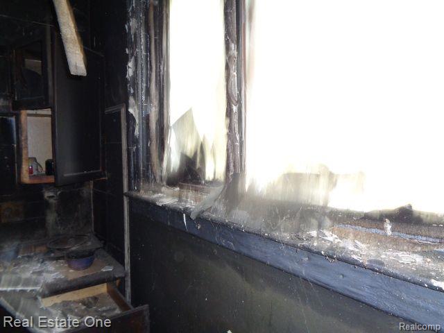 4266 WAVERLY Street, Detroit, MI 48238 — Photo 7