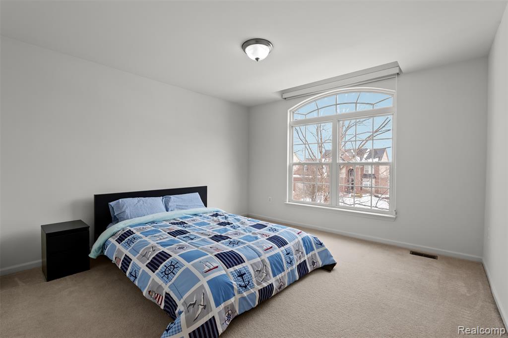 49681 S Glacier, Northville, MI 48168 — Photo 36