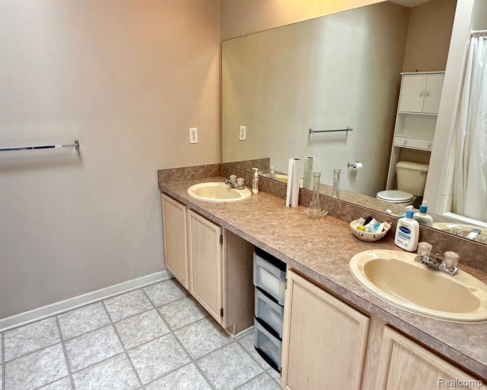 7 GEORGETOWN, Dearborn, MI 48126 — Photo 17