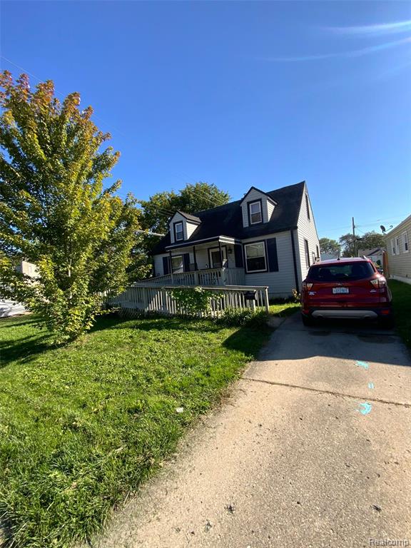 4643 Winifred Street, Wayne, MI 48184