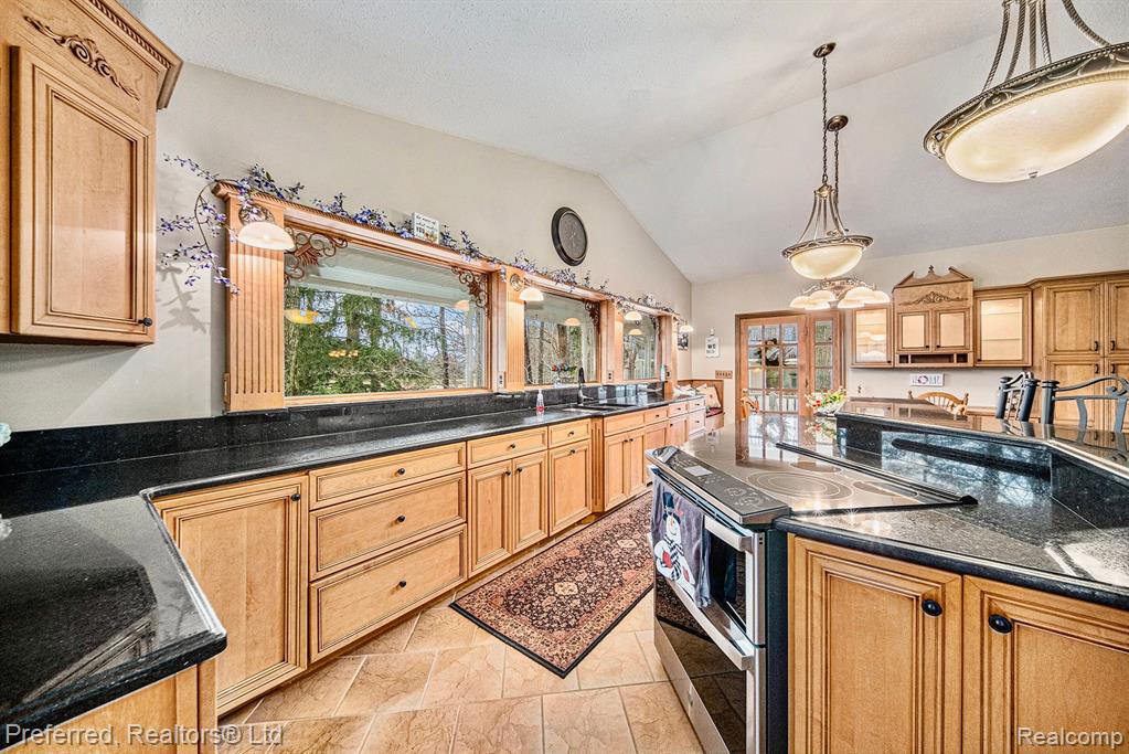 2451 HOG CREEK Road, Allen, MI 49227 — Photo 38
