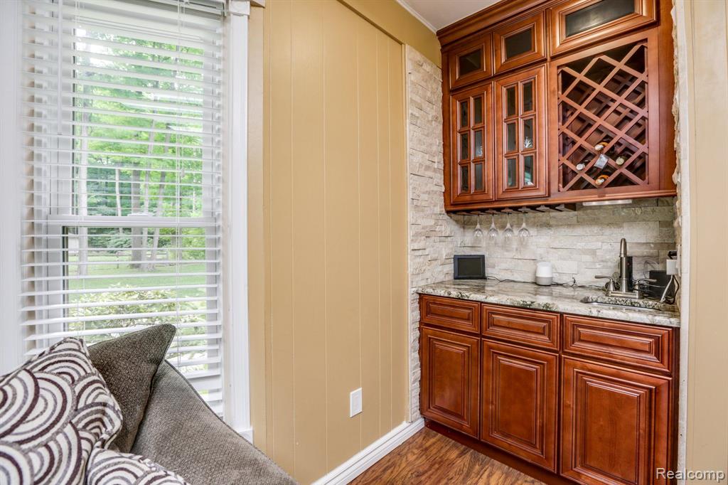 48124 LIBERTY Drive, Shelby Twp, MI 48315 — Photo 11