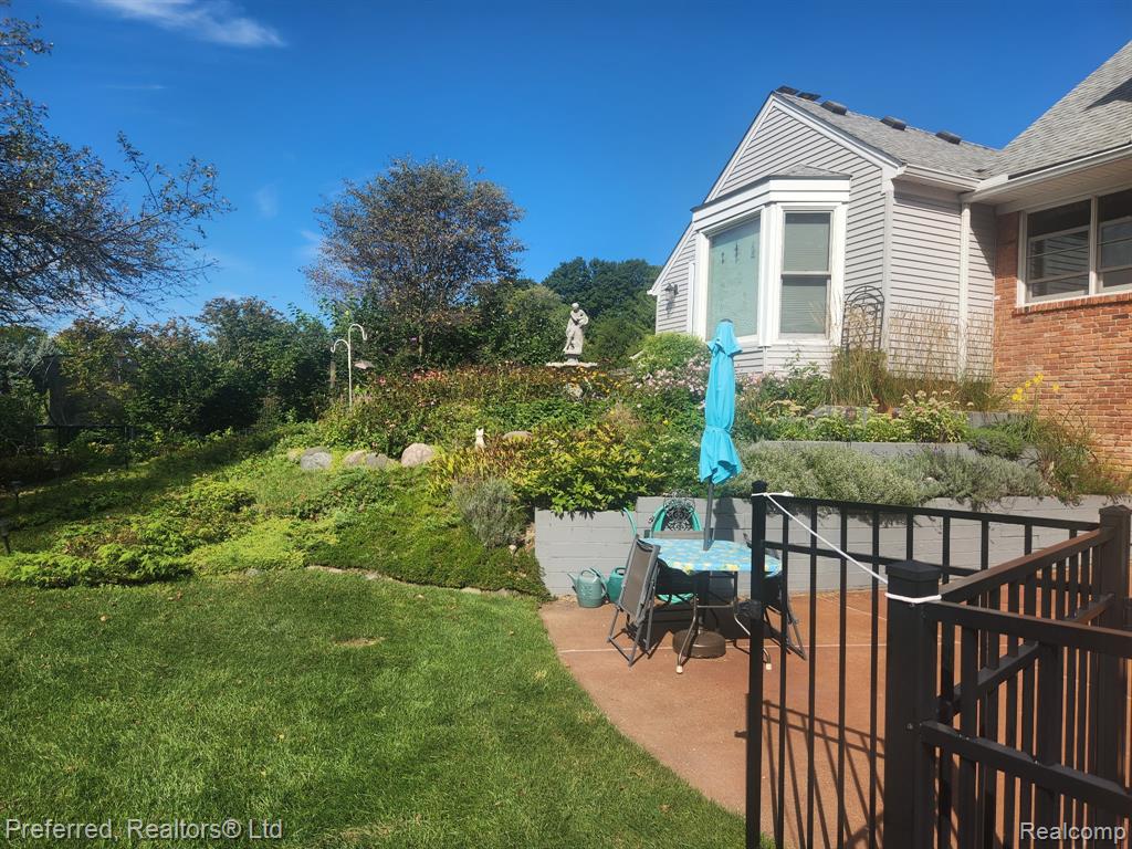 9350 Colony Farm Court, Plymouth, MI 48170 — Photo 77