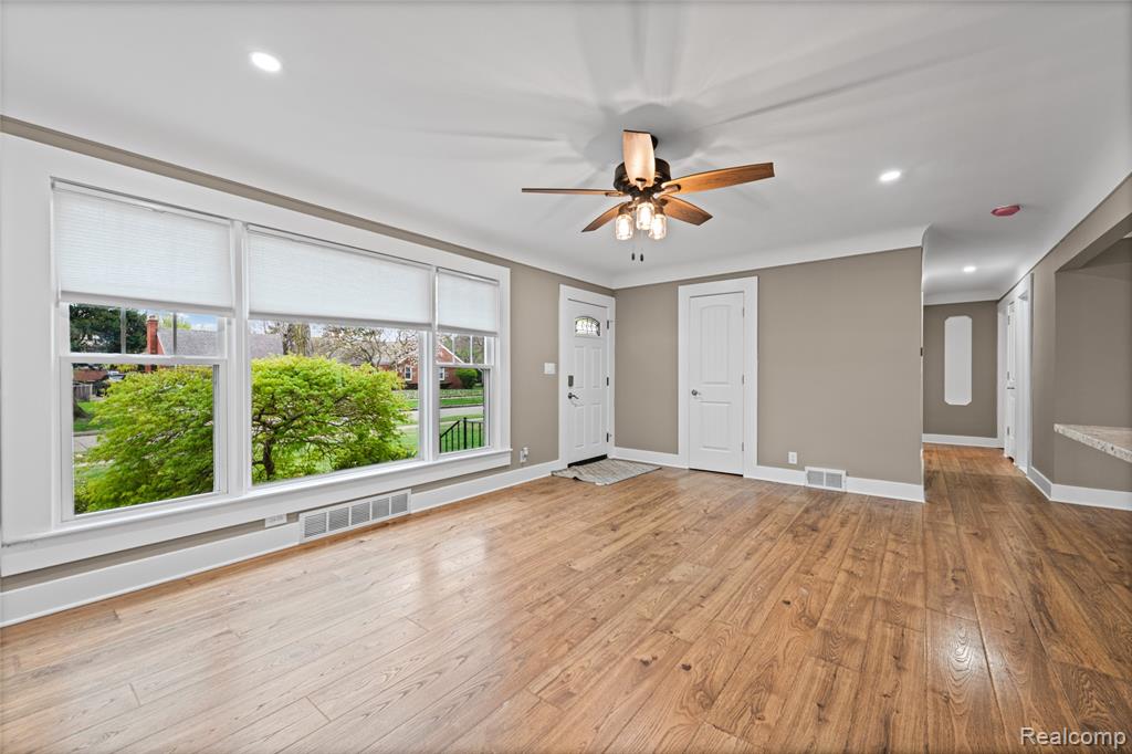 22029 Oconnor Street, Saint Clair Shores, MI 48080 — Photo 6