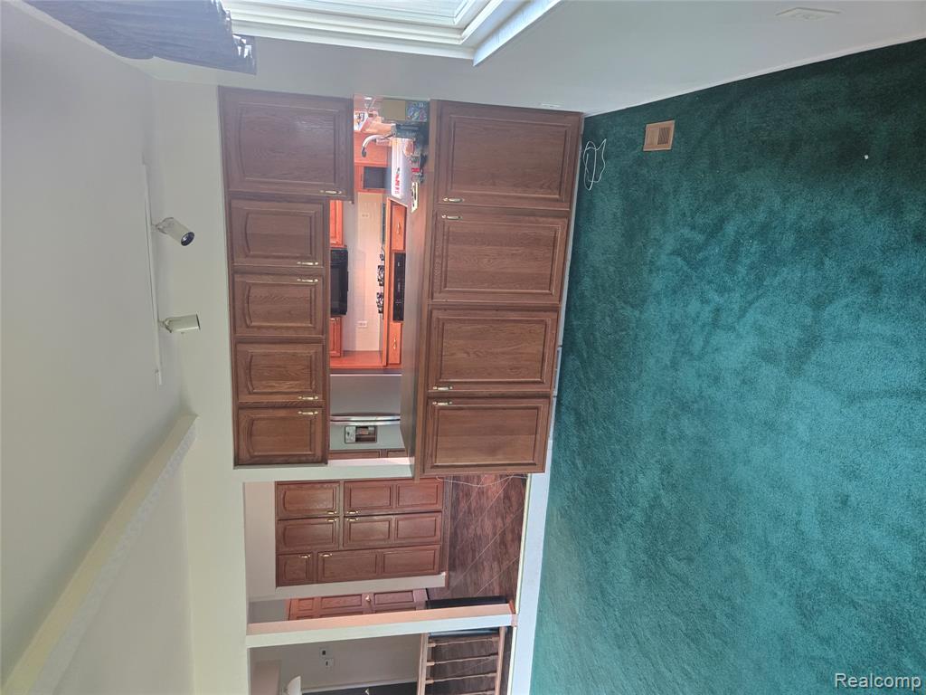 42479 Redfern, Canton, MI 48187 — Photo 5