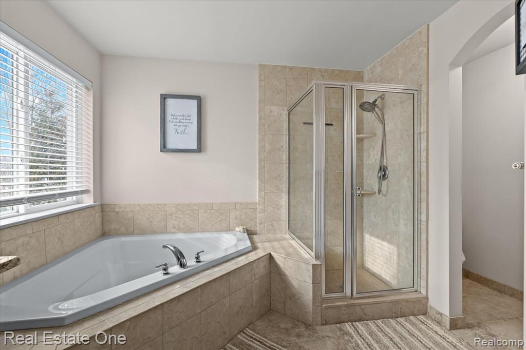 924 Riverstone Court, Milford, MI 48381 — Photo 30