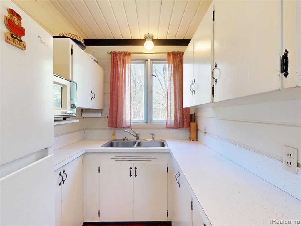 6405 Brookside Drive, Deckerville, MI 48427 — Photo 34