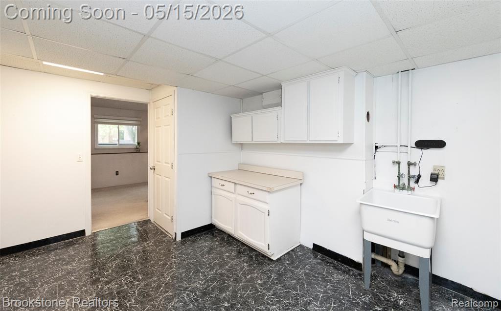 42088 Greenwood, Canton, MI 48187 — Photo 43