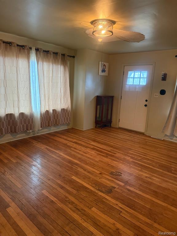 5022 YOUNGSTOWN PL, Saginaw, MI 48601 — Photo 7