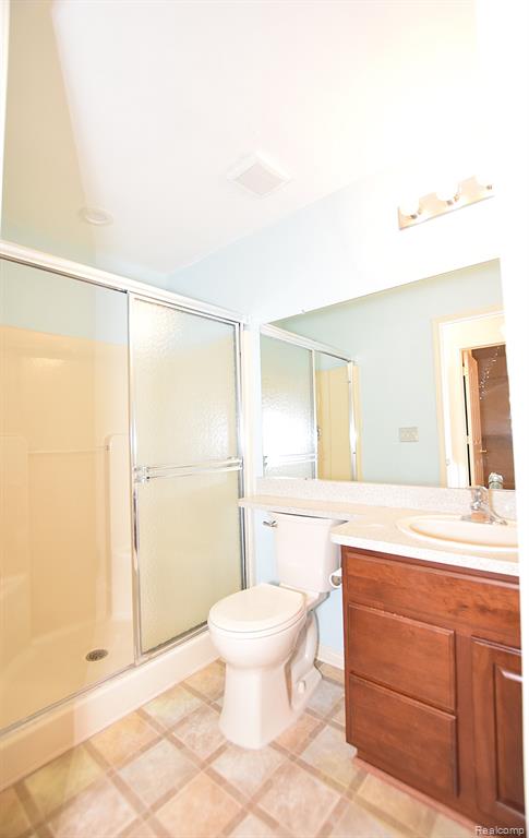 9 N VISTA, Auburn Hills, MI 48326 — Photo 15