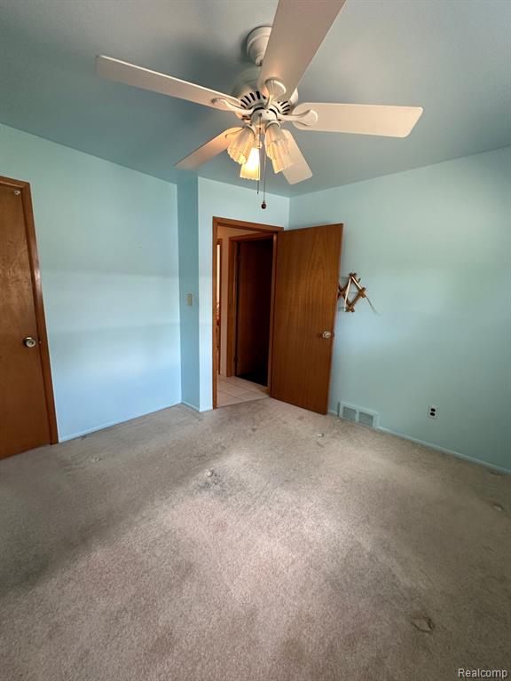 624 RIVERBANK Street, Lincoln Park, MI 48146 — Photo 22