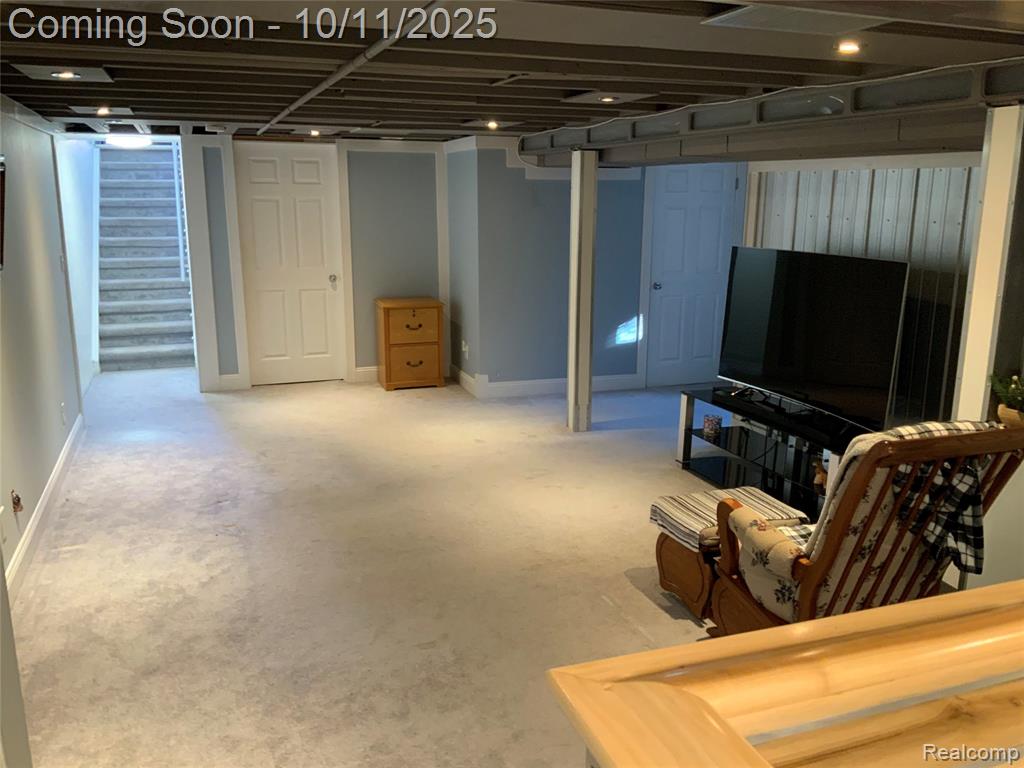 9130 E Bassett Court, Livonia, MI 48150 — Photo 64