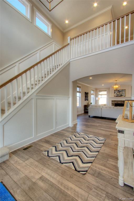 584 ROUND ROCK, Howell, MI 48843 — Photo 2