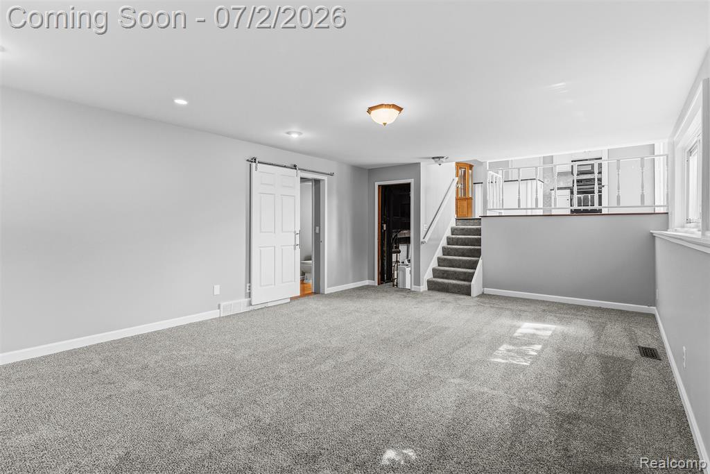 305 East Road, Holly, MI 48442 — Photo 24
