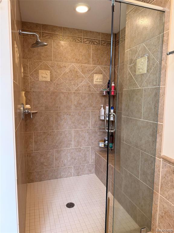 6788 E Hoxie Road, Cedar, MI 49621 — Photo 38