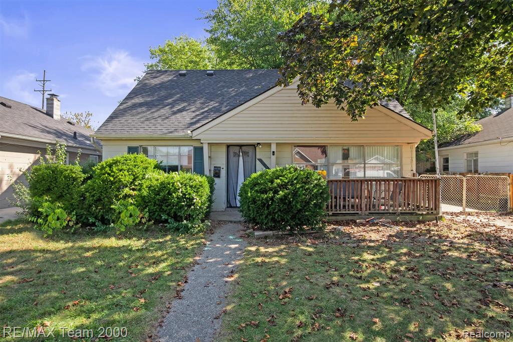 7314 Fenton Avenue, Dearborn Heights, MI 48127 — Photo 2