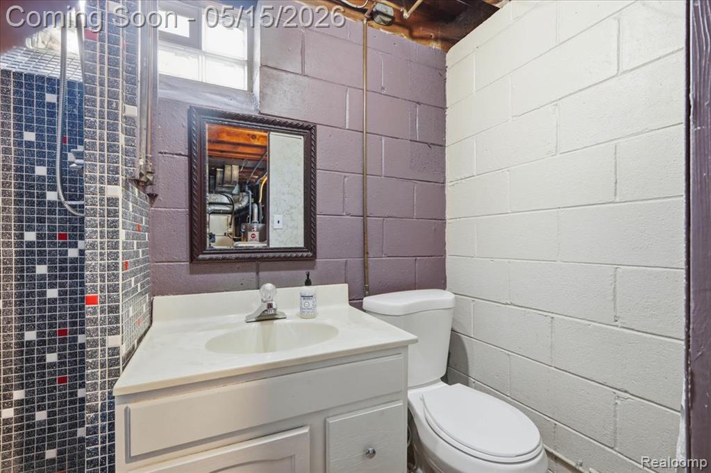 23200 Forest Street, Oak Park, MI 48237 — Photo 29