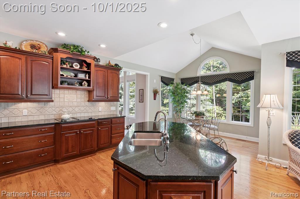 8044 Alta Vista Drive, Pinckney, MI 48169 — Photo 16