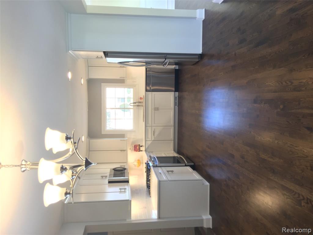 6858 Post Oak Drive, West Bloomfield, MI — Photo 5