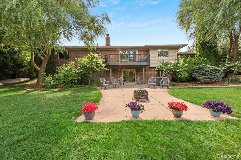 9662 Waterway Drive, Grosse Ile, MI 48138 — Photo 5