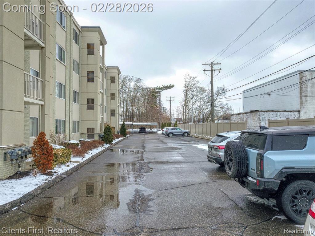 770 Deer Street, 102, Plymouth, MI 48170 — Photo 31