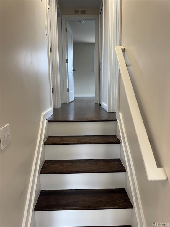31638 Williams Court, Rockwood, MI — Photo 12