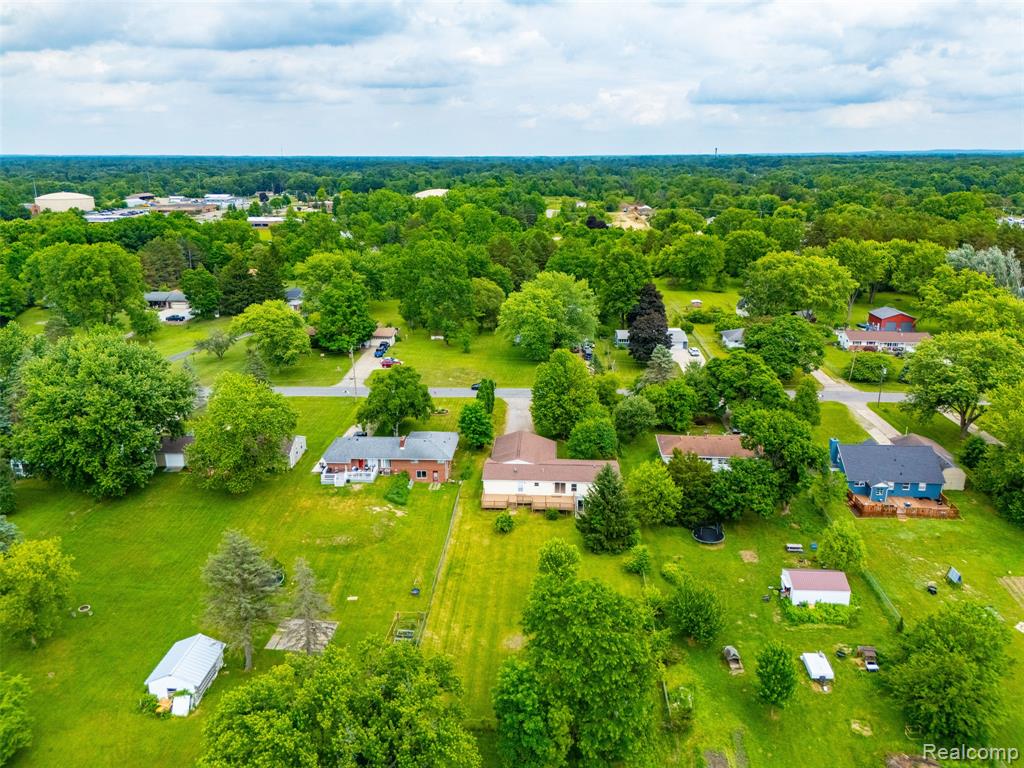 4420 Dublin Road, Burton, MI 48529 — Photo 50
