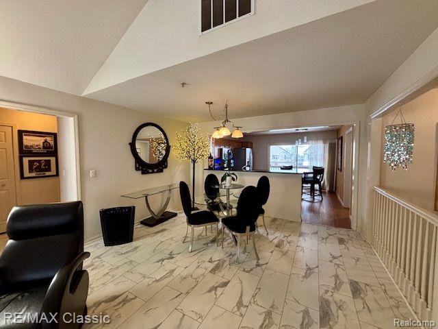 28560 CARLTON WAY Drive, Novi, MI 48377 — Photo 11