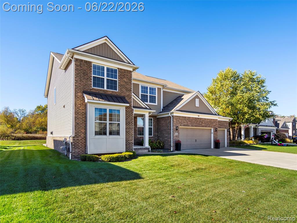 2130 Findley Circle, Lake Orion, MI — Photo 2