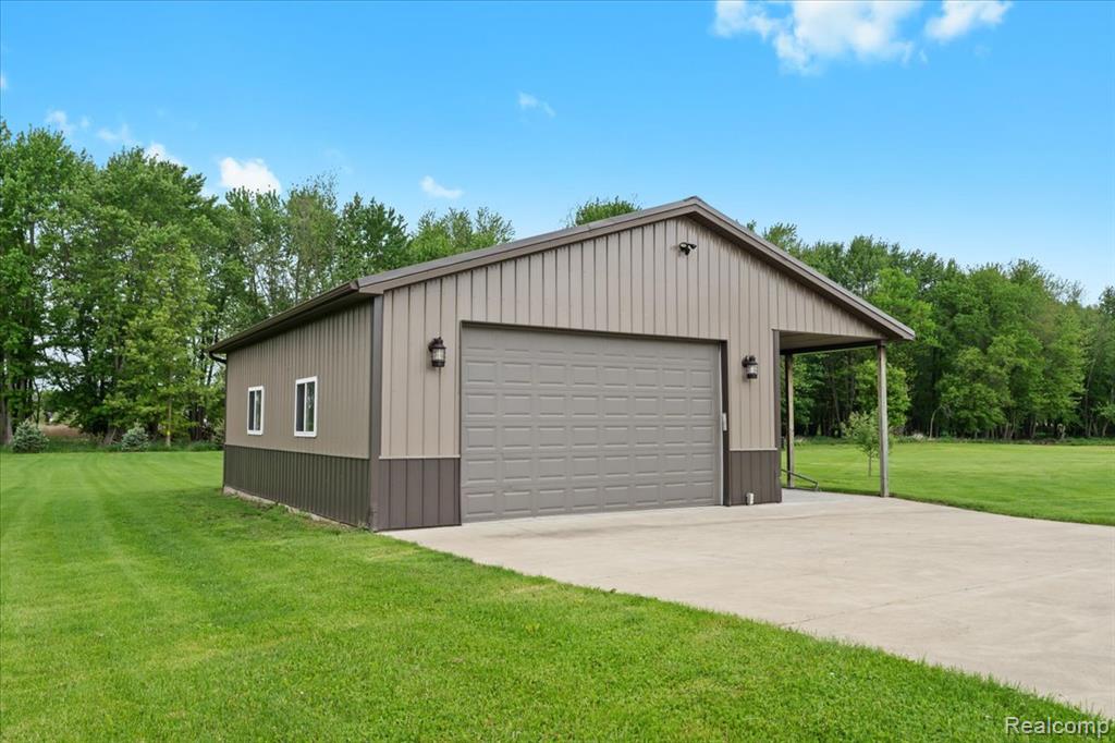 6035 Beard Road, Byron, MI 48418 — Photo 33