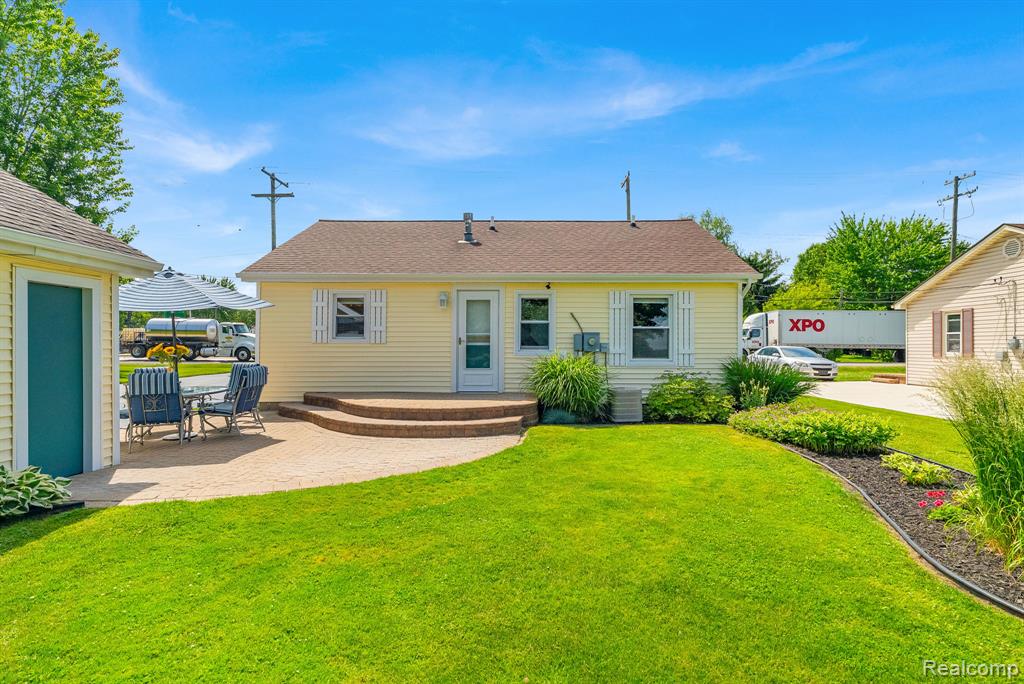 1020 Capac Road, Berlin, MI 48002 — Photo 31