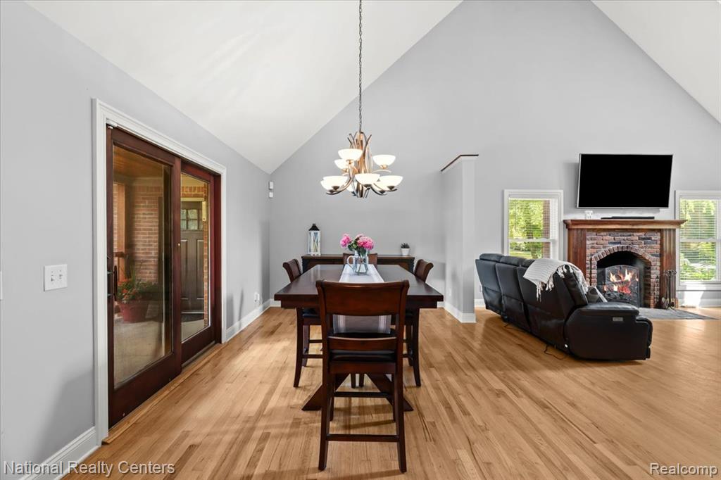 4650 Cooley Lake Road, Commerce Twp, MI 48382 — Photo 13