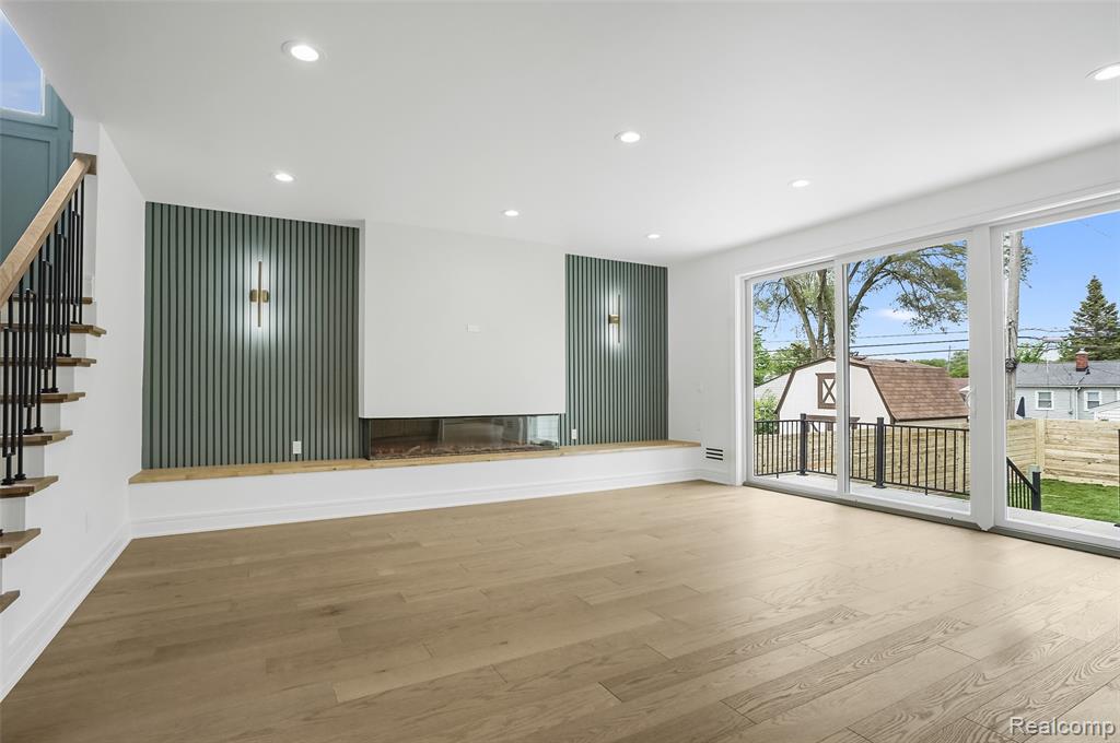 4112 ELMHURST Avenue, Royal Oak, MI 48073 — Photo 14