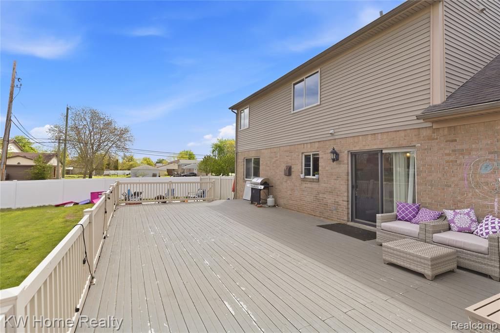 16102 Orchard Drive, Southgate, MI 48195 — Photo 35