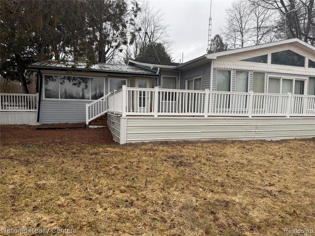 269 W M-61, Gladwin, MI 48624 — Photo 7