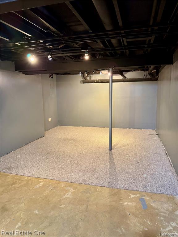 6607 Chimney Sweep, West Bloomfield, MI — Photo 18